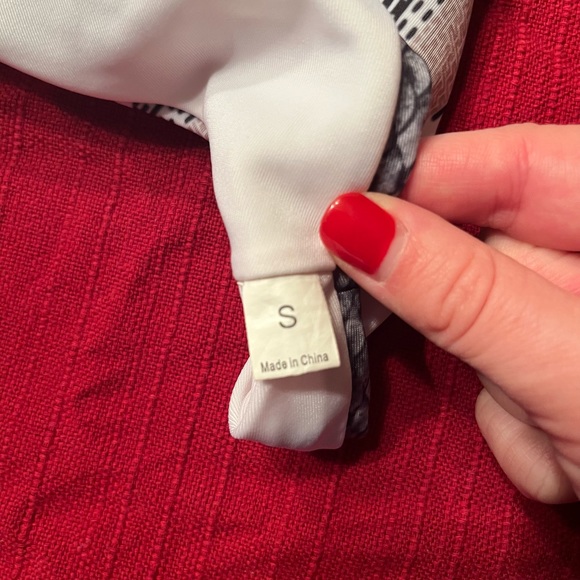 Patterned Two-Piece Swim - Picture 3 of 4